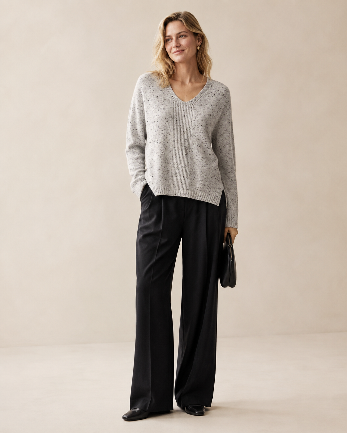 Dotted-Yarn V-Neck Vertical-Rib Cashmere-Blend Top — camel